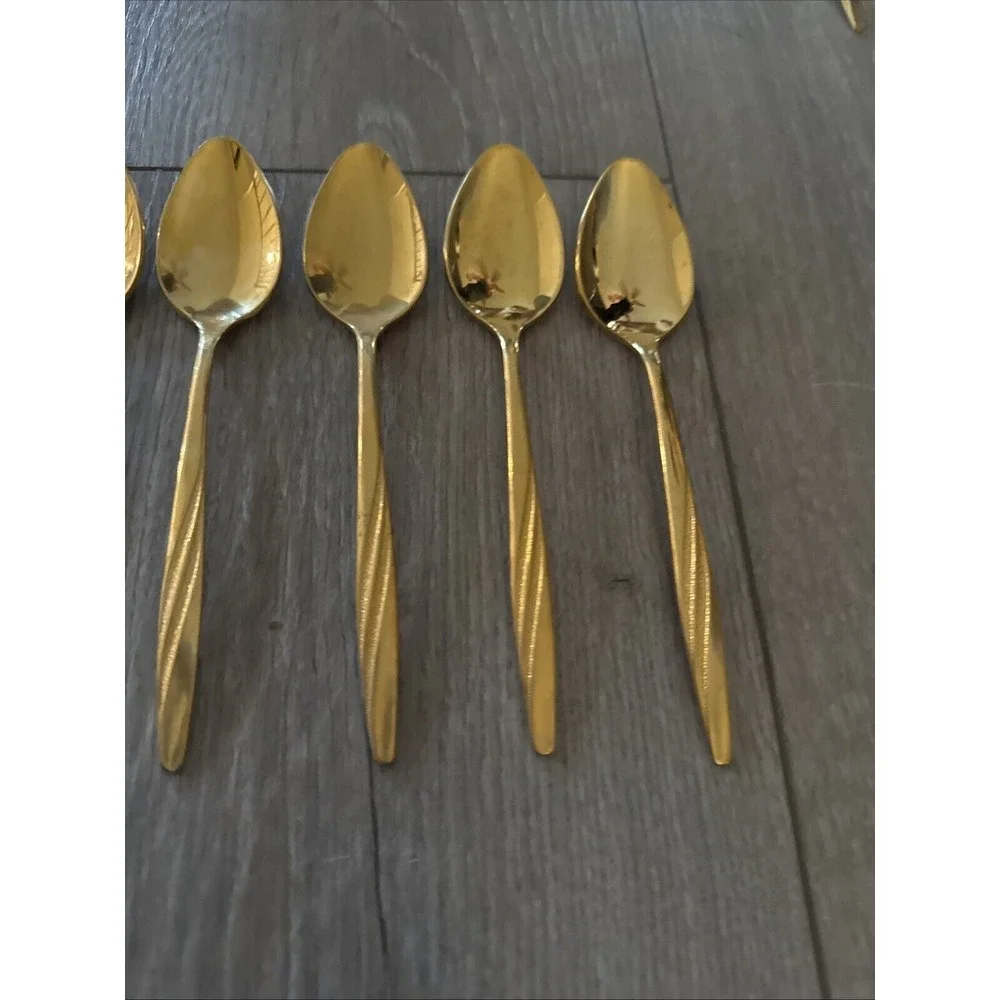 6 PCs International Silver American Flair Gold  Teaspoons‎
